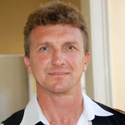 Vörös Róbert